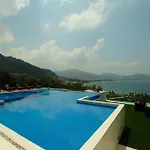 Condo De Luxe A Patong, 2 Chambres Avec Piscine Vue Sur Mer