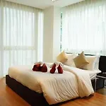Condo De Luxe A Patong, 2 Chambres Avec Piscine Vue Sur Mer